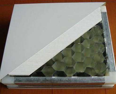铝蜂窝板和蜂窝纸板的区别（铝蜂窝板和蜂窝纸板的区别在哪）-图1
