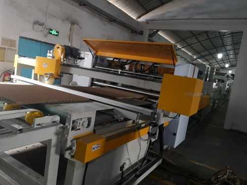 海东蜂窝纸板机械（蜂窝纸板设备）-图1