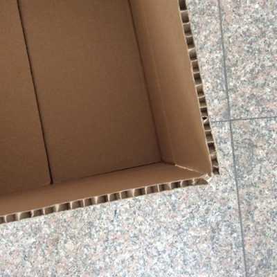 蜂窝纸板做快递包装如何（蜂窝纸板包装箱）
